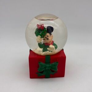 Disney Parks Mickey Mouse Christmas Present and Wreath Mini Water Snow Globe
